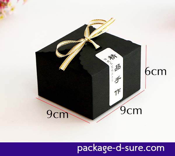 โปรโมชั่น//กล่องสี่เหลี่ยมจัตุรัส เปิดสี่ด้าน 9x9x6 กระดาษดำ ไม่มัน **แพ็ค 50 ใบ