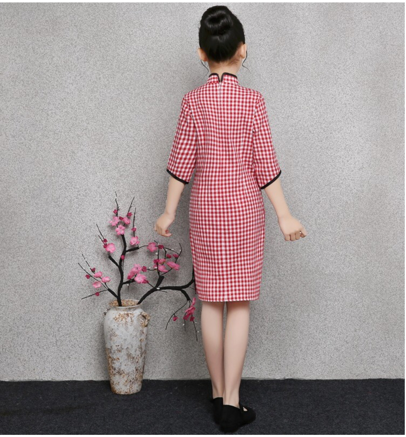 เดรสลายสก๊อตสีแดง. ผ้าฝ้าย รหัส VV 51 สินค้าพร้อมส่ง