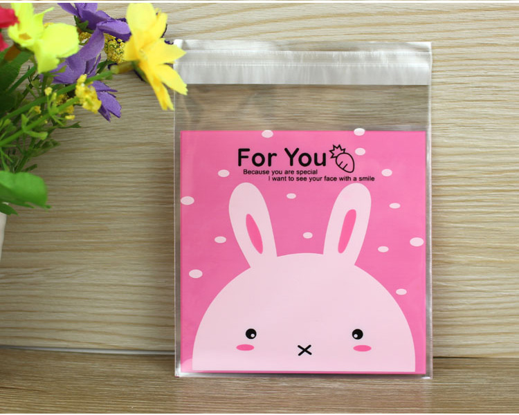 ล้างสต็อก//ถุงคุกกี้ แถบกาว 7x7 ลายกระต่ายขาว พื้นชมพู แพ็ค 100 ใบ