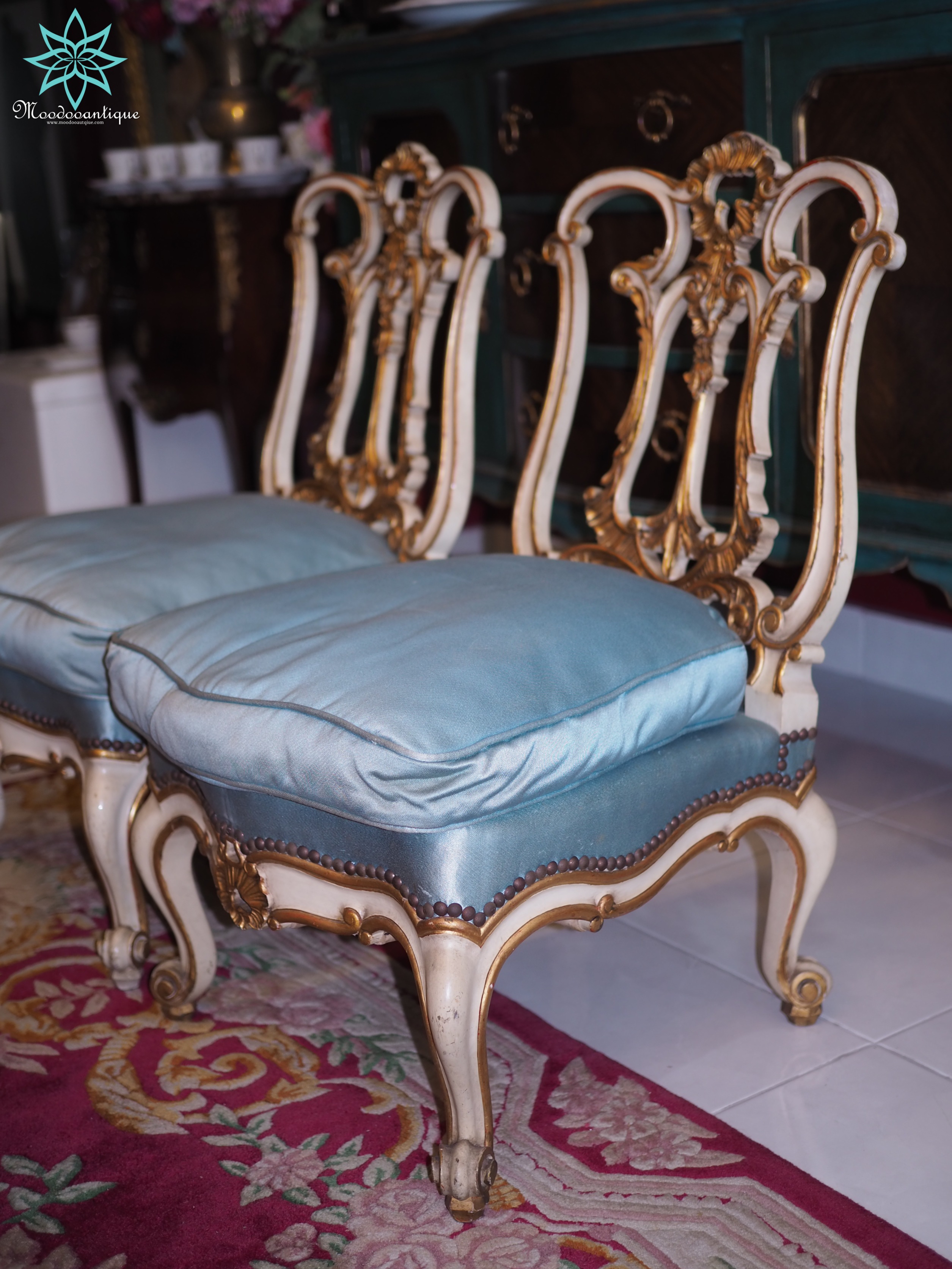 เก้าอี้งานเก่าฝรั่งเศส