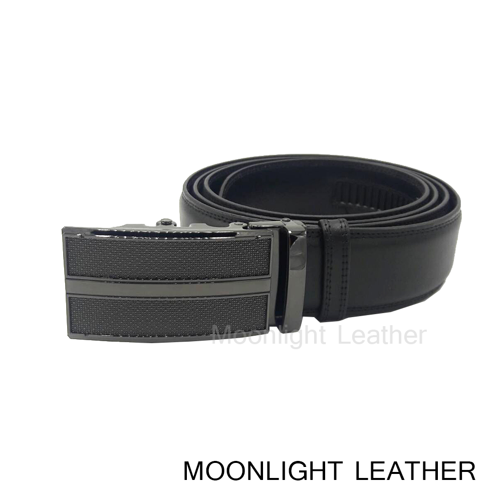 เข็มขัดหนังวัวแท้ MOONLIGHT สำหรับผู้ชาย แบบ Auto Locking หัวไฟเบอร์ลาย Exclusive-1 เป็นหนังแท้ทั้งด้านหน้าหลัง ไม่ลอก