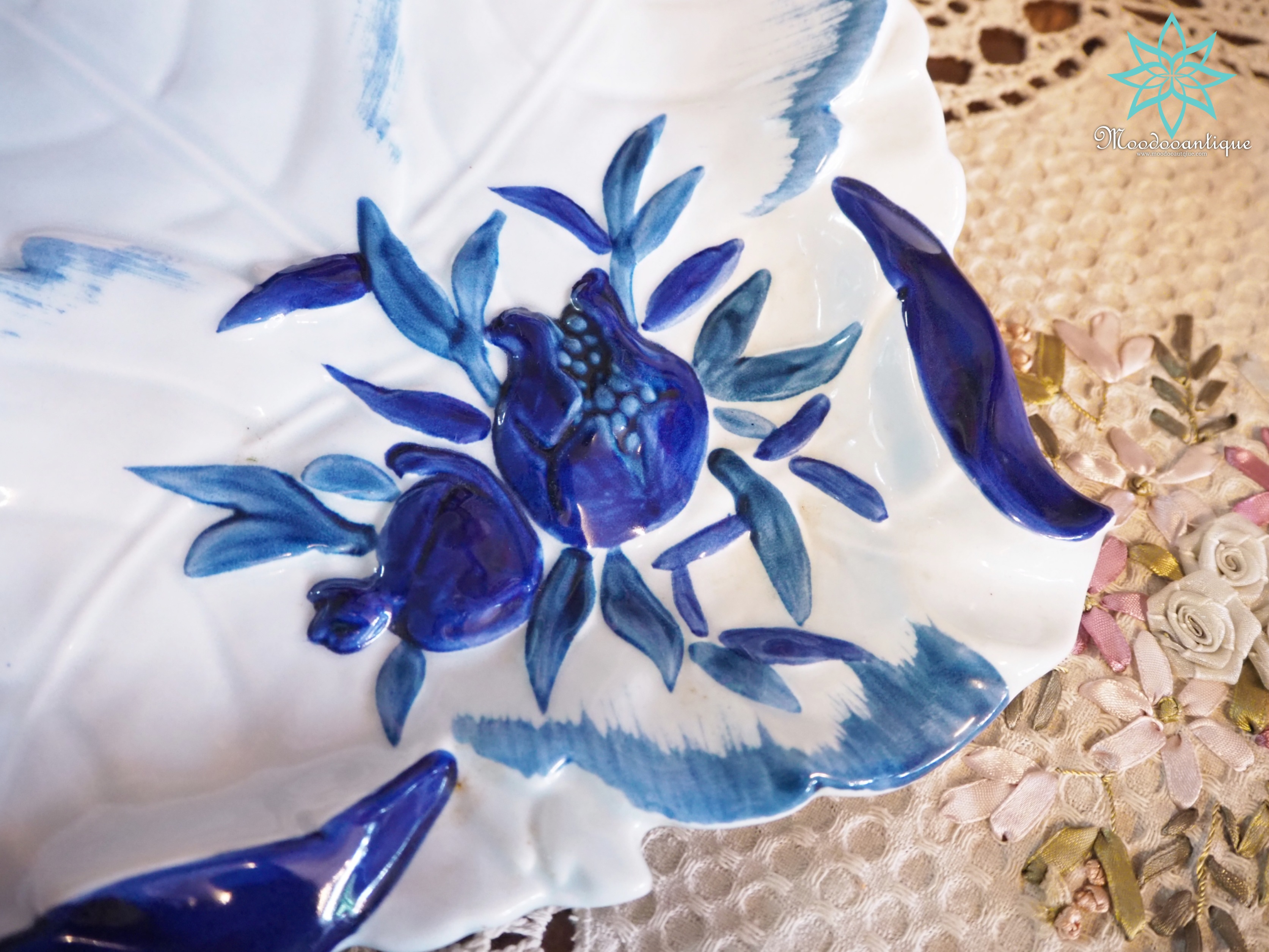 จานแอนทีค ลายทับทิม