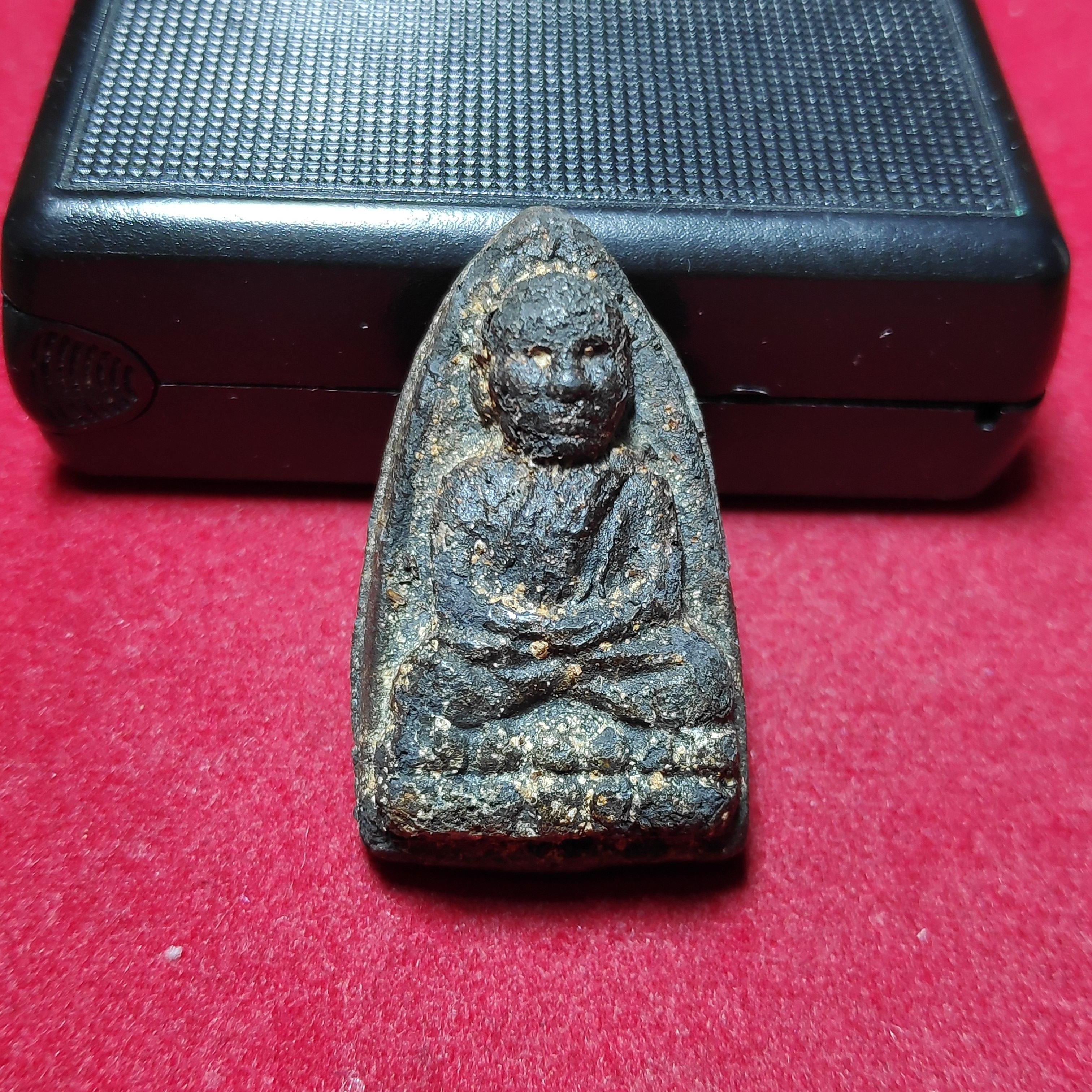พระหลวงปู่ทวดเนื้อว่านปี2497
