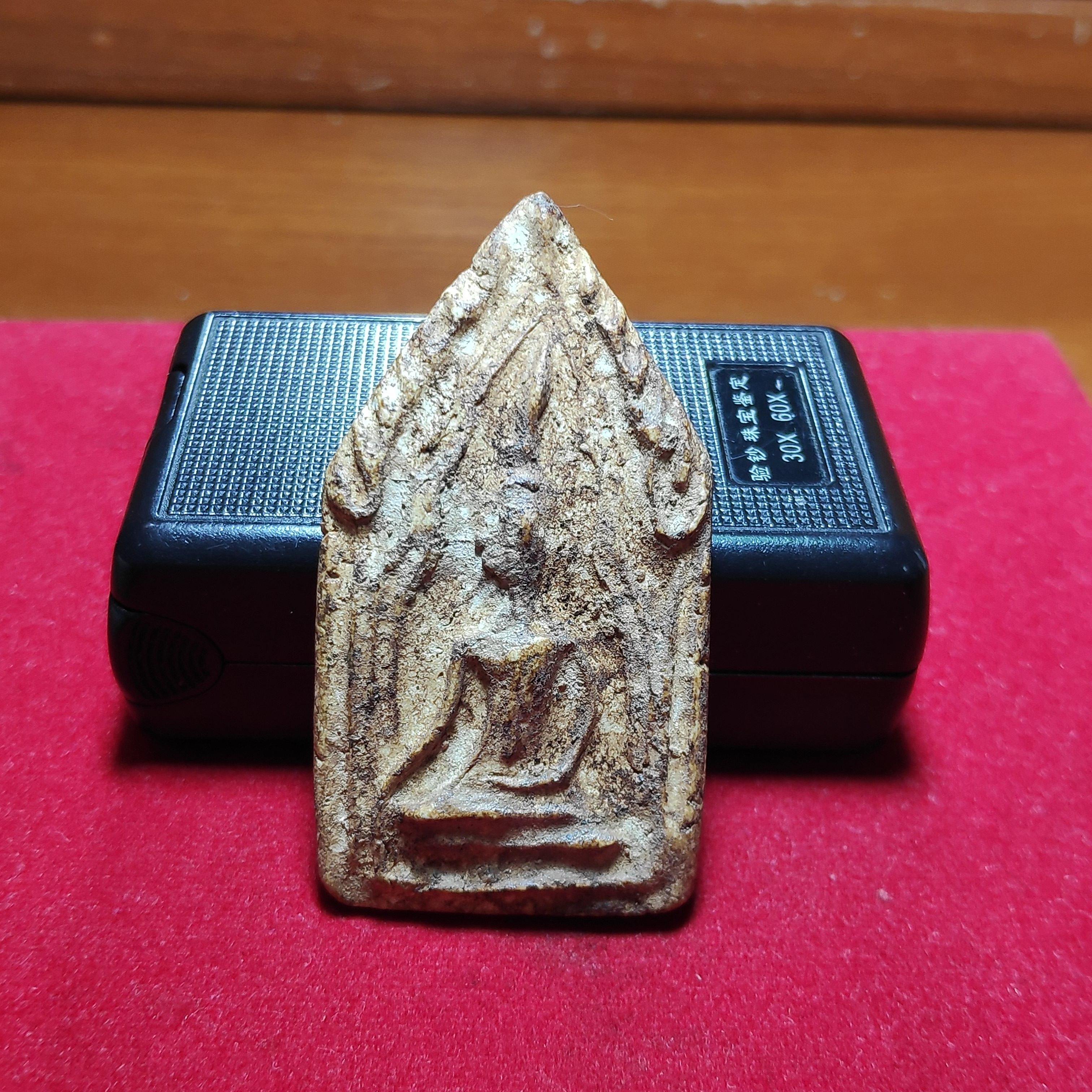 พระขุนเเผนเนื้อผงพุทธคุณกรุวัดทัพข้าว