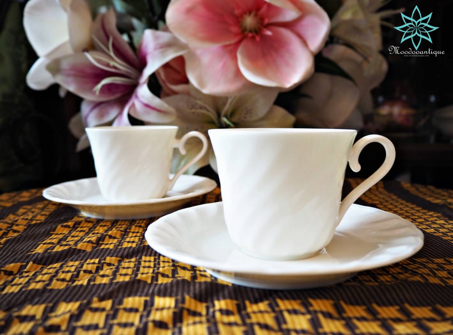 L'HIVER BLANCHE BONE CHINA