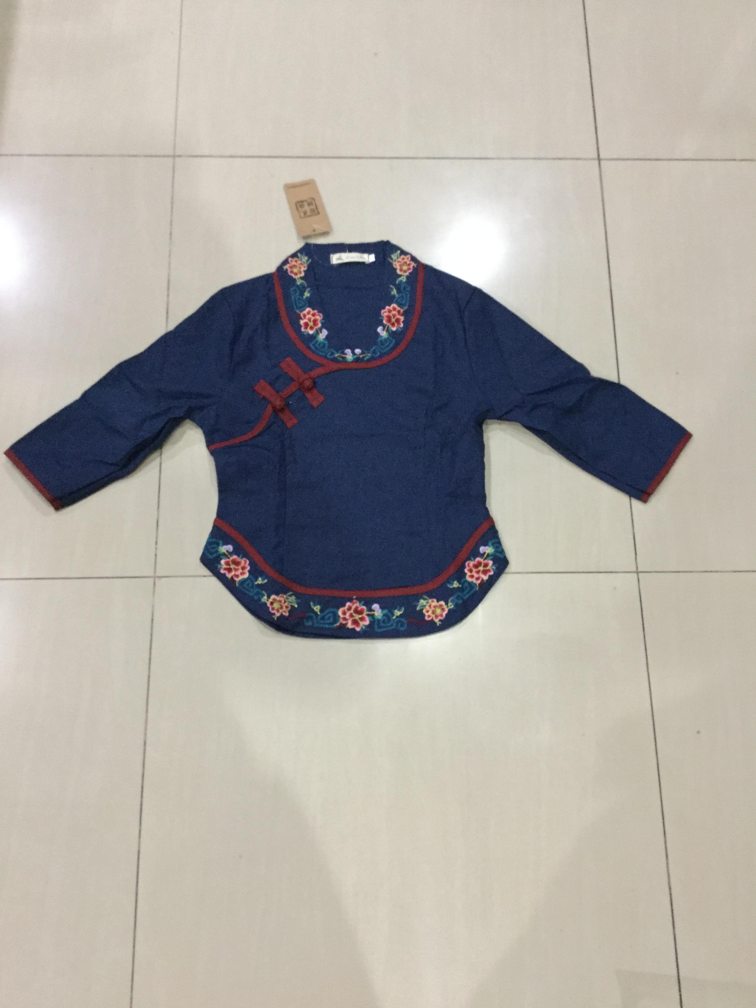 เสื้อผ้าฝ้าย เนื้อดี ใส่สบาย รหัส SN 65 สีน้ำเงิน