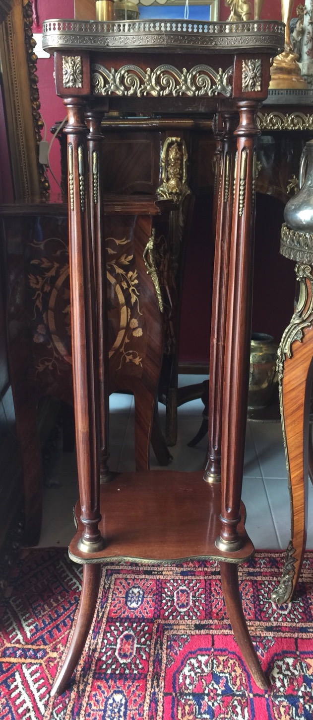 ขายแล้ว Pair 19 th Century French Mahogany Marble top lamp table