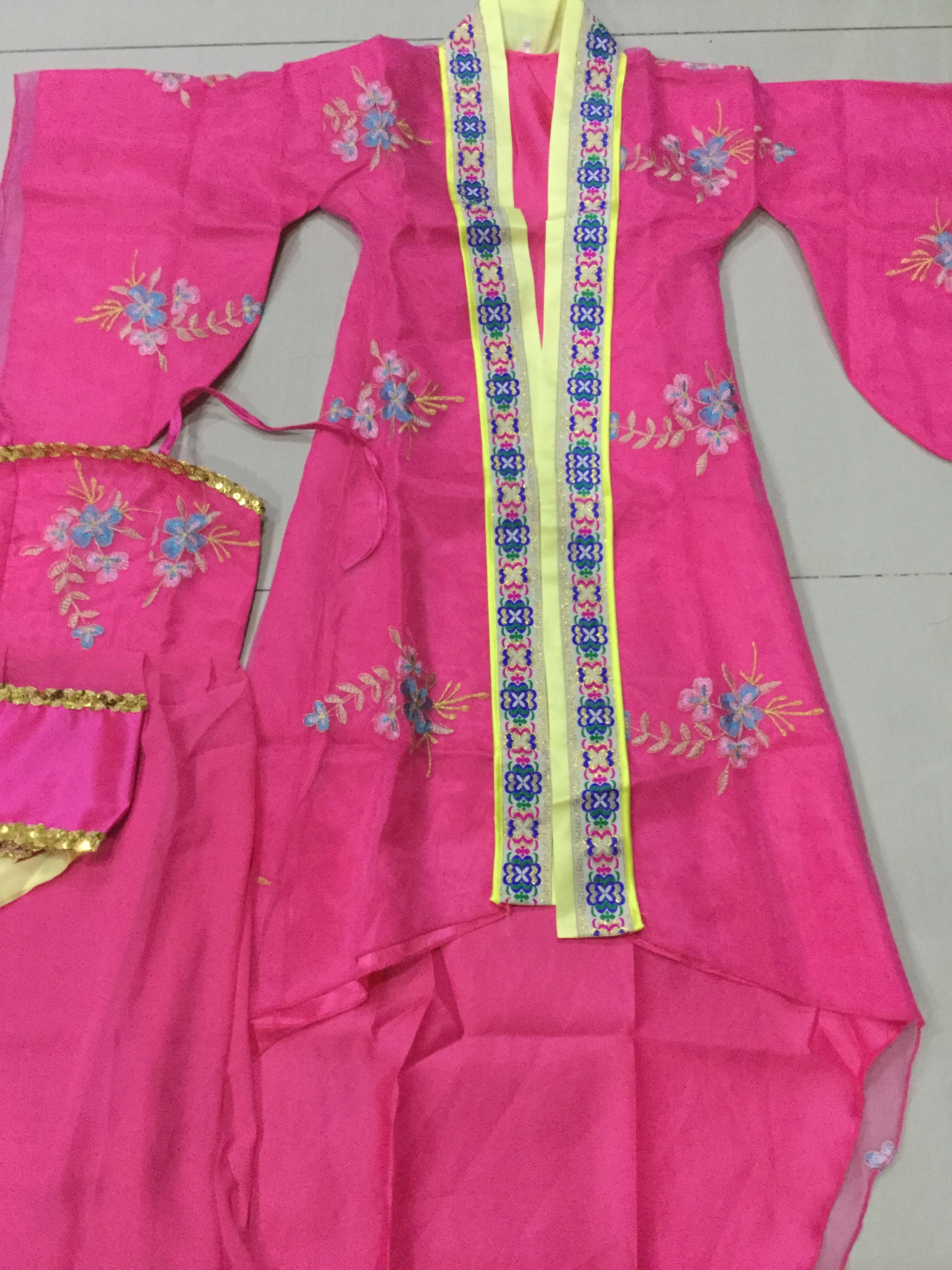 ชุดเจ้าหญิง สีชมพู . รหัส PIN 135สินค้าพร้อมส่ง