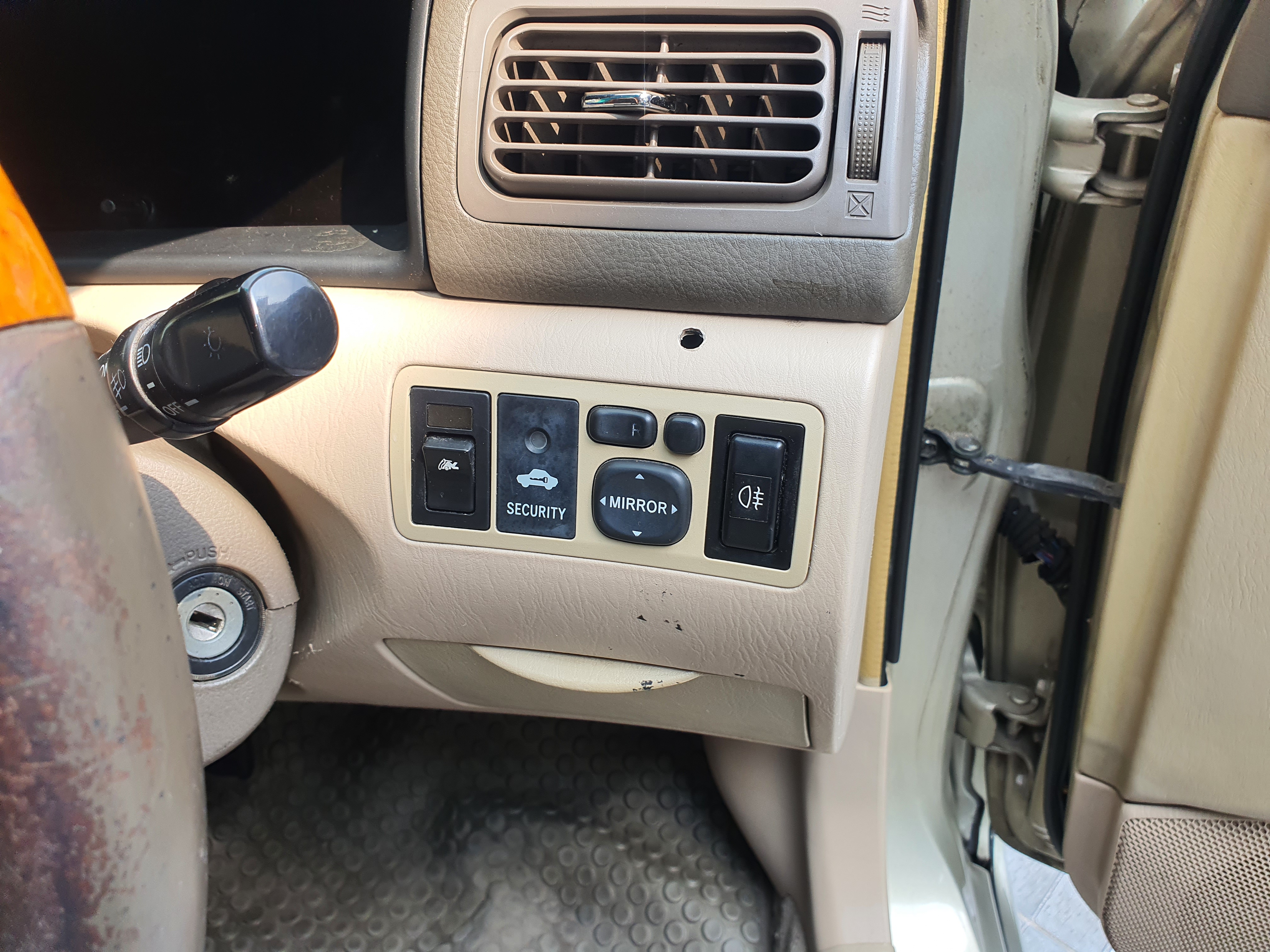 Toyota Corolla Altis (หน้าหมู) 1.8G อัลติส ตัวท็อป ปี2003