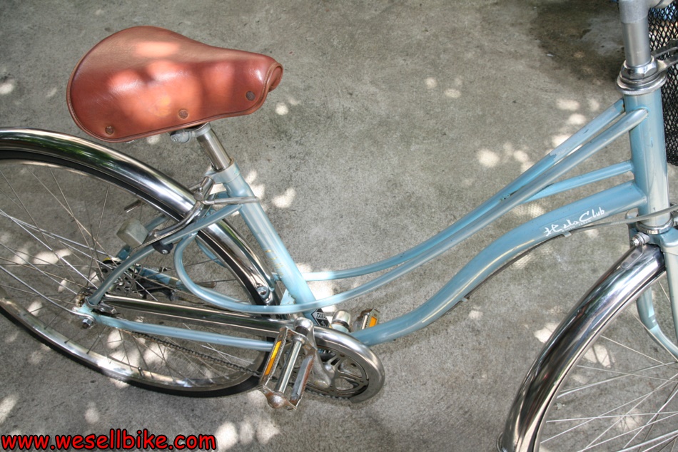 จักรยานแม่บ้าน ล้อ27นิ้ว ล้อAraya บังโคลนสแตนเลส