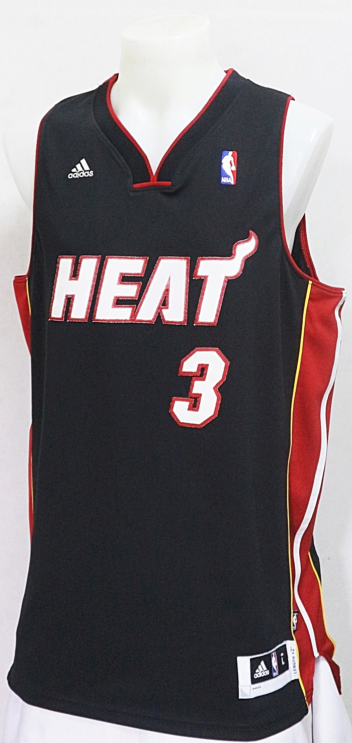 เสื้อบาสเกตบอล NBA Miami Heat ของ Dwyane Wade