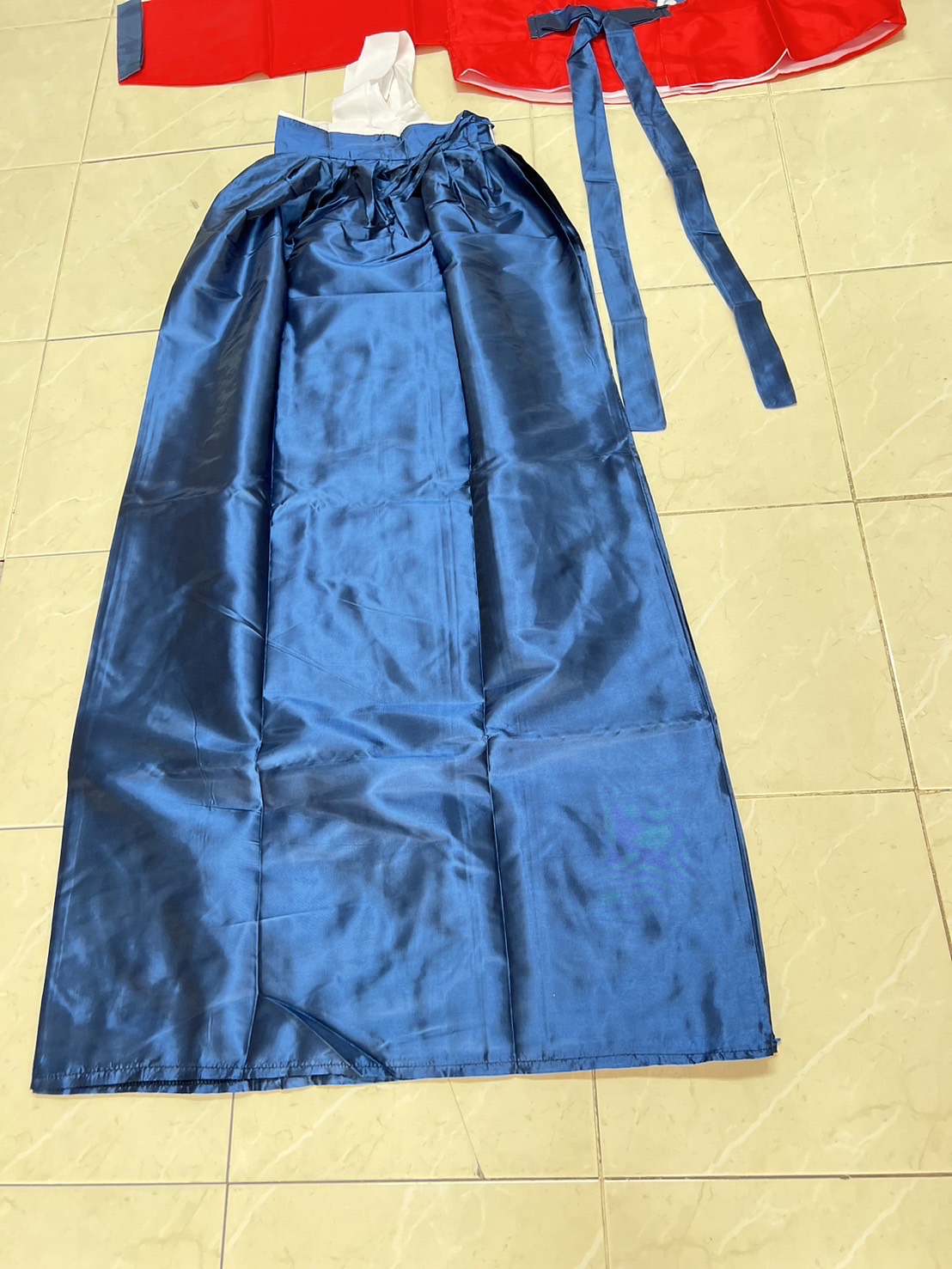 #ฮันบก สีแดงน้ำเงิน