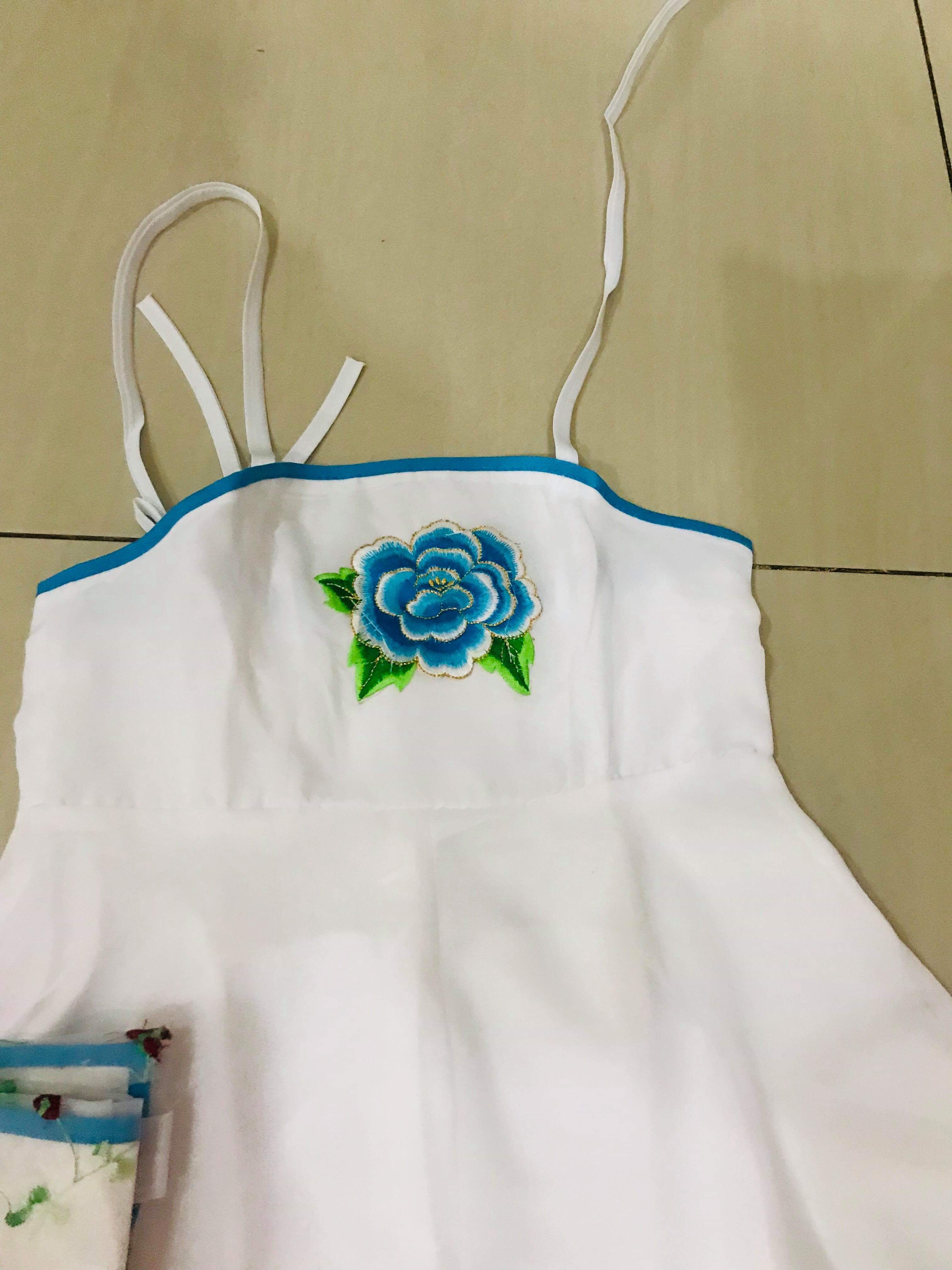 ชุดจีนฮันสีฟ้าลายปัก รหัส H65 สินค้าพร้อมส่ง