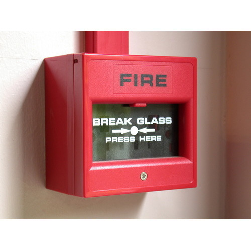Break Glass Emergency Button with Key(สีเเดง) CM-ABK900C
