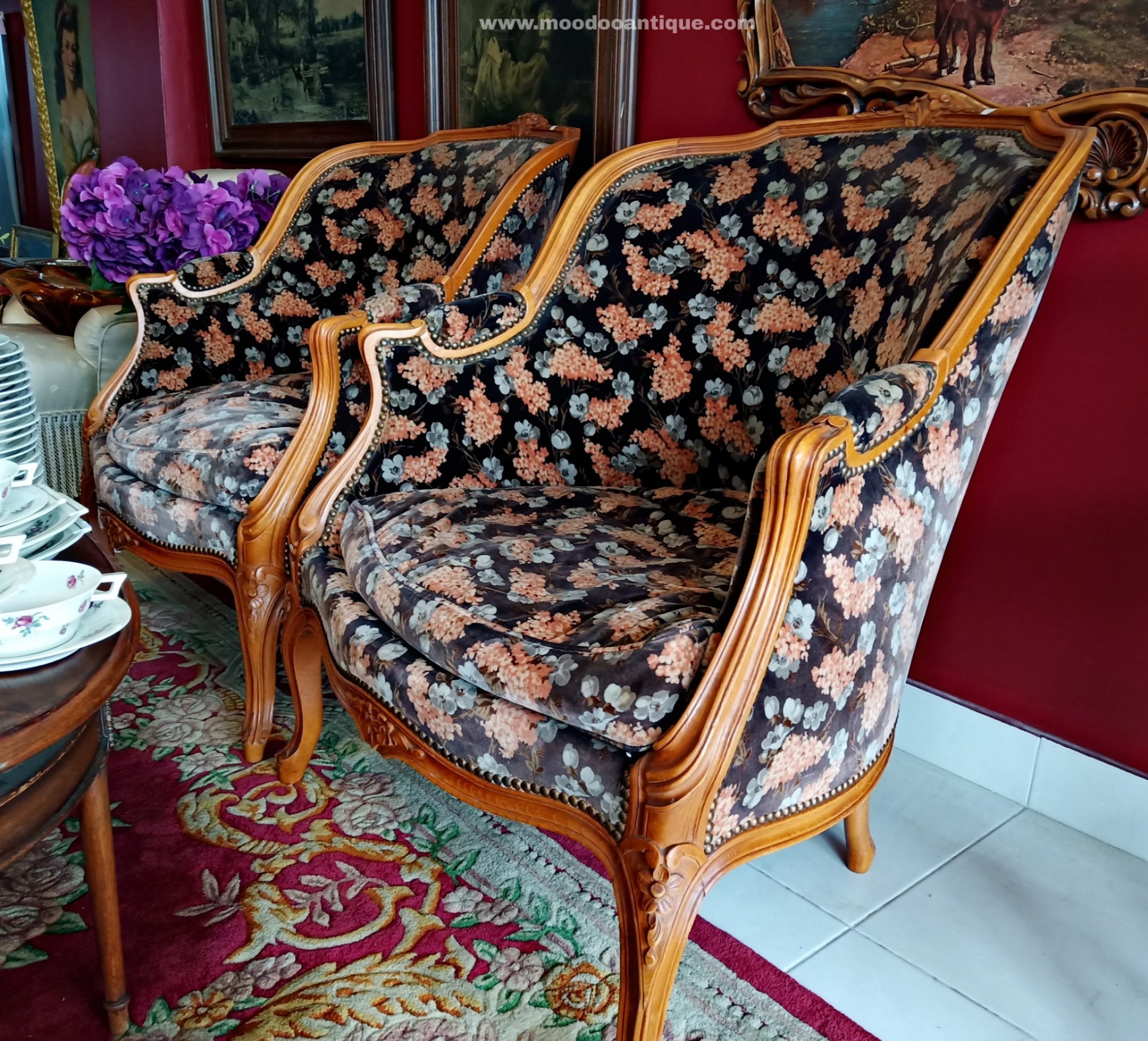 โซฟาขนเป็ดฝรั่งเศสลายดอกไม้