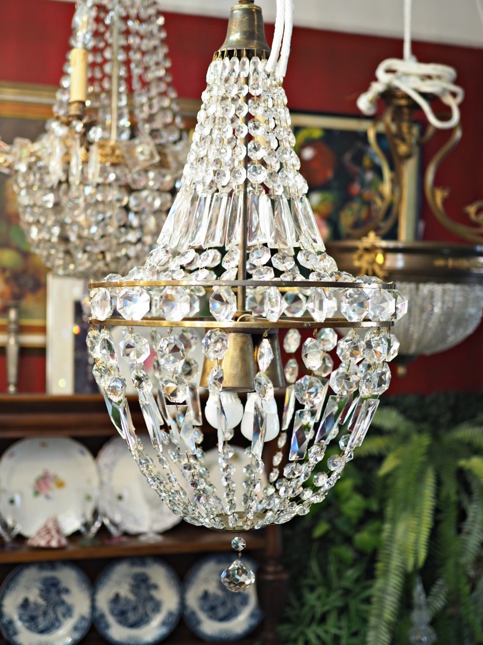 French brass crystals chandelier in ballon shape