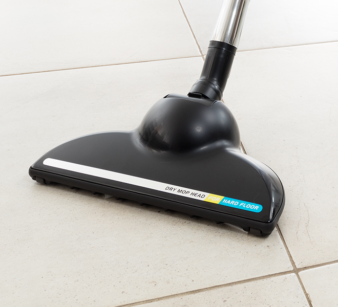 เครื่องดูดฝุ่นแบบกล่อง ไซโคลน (2 ลิตร) ฮิตาชิ 2,300 วัตต์ รุ่น CV-SE230V