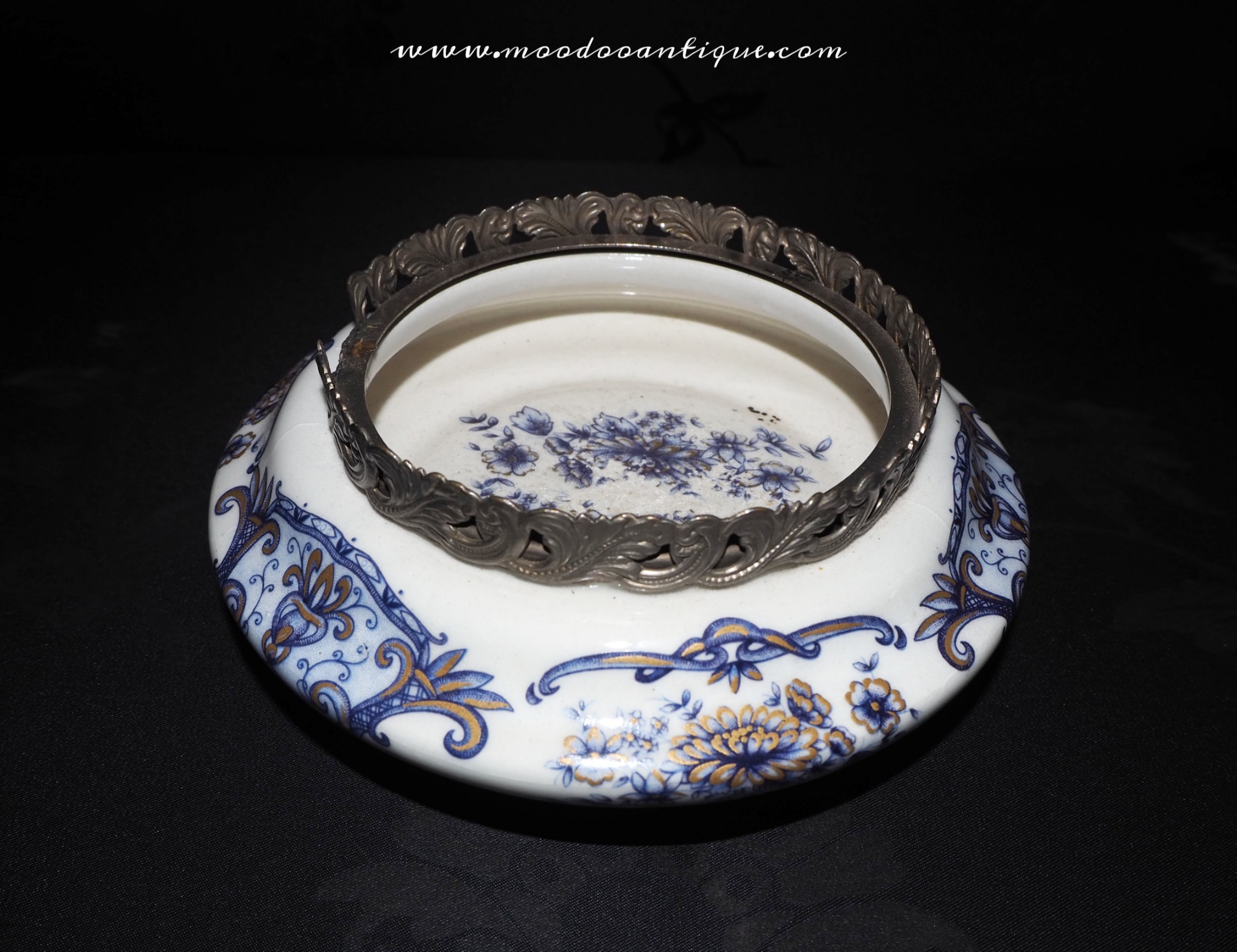 ที่เขียบุหรี่ขอบเงินอังกฤษ