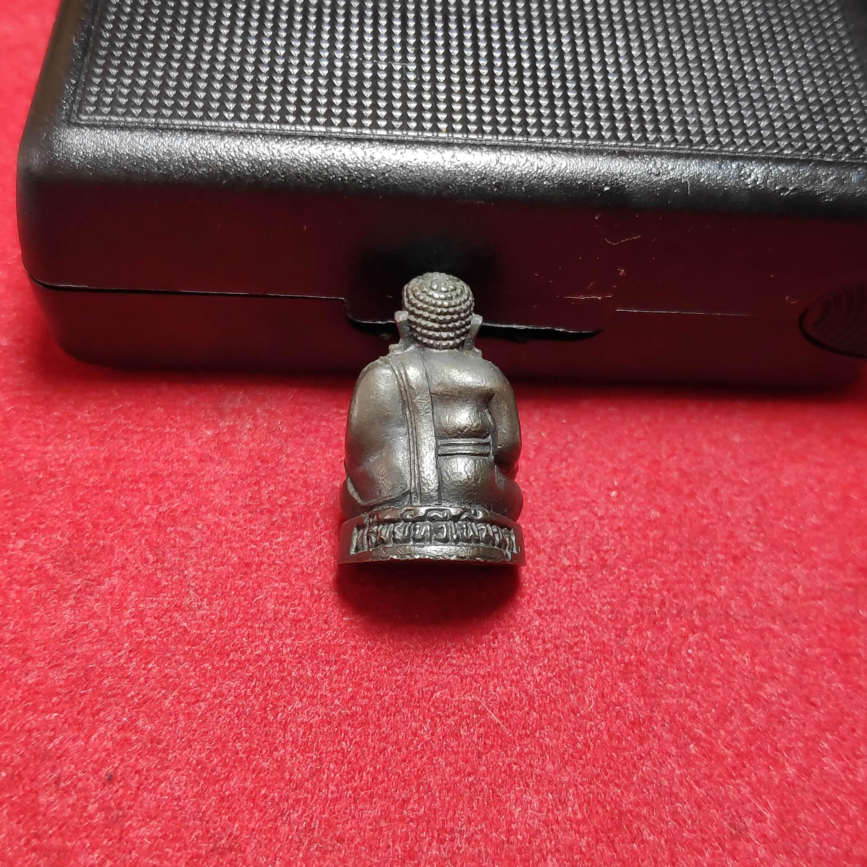 รูปหล่อพระสังกัจจายน์หลวงพ่อเพี้ยนวัดเกริ่นกฐินรุ่นทรัพย์ทวีเพิ่มพูนปี2555