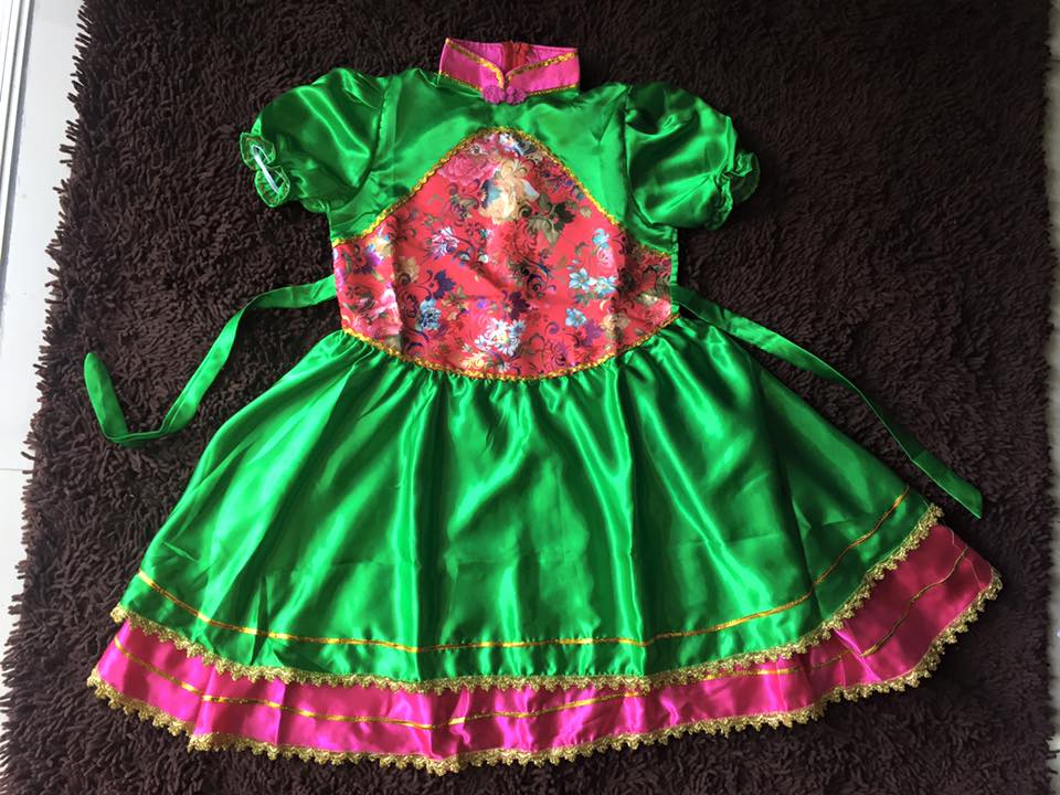 กี่เพ้าเด็กสีเขียว C66