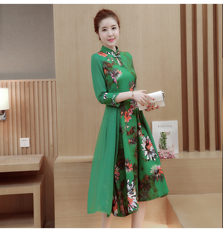 เดรสผ้าฝ้าย ลายดอกสีเขียว รหัส BGB 50 สินค้าพร้อมส่ง