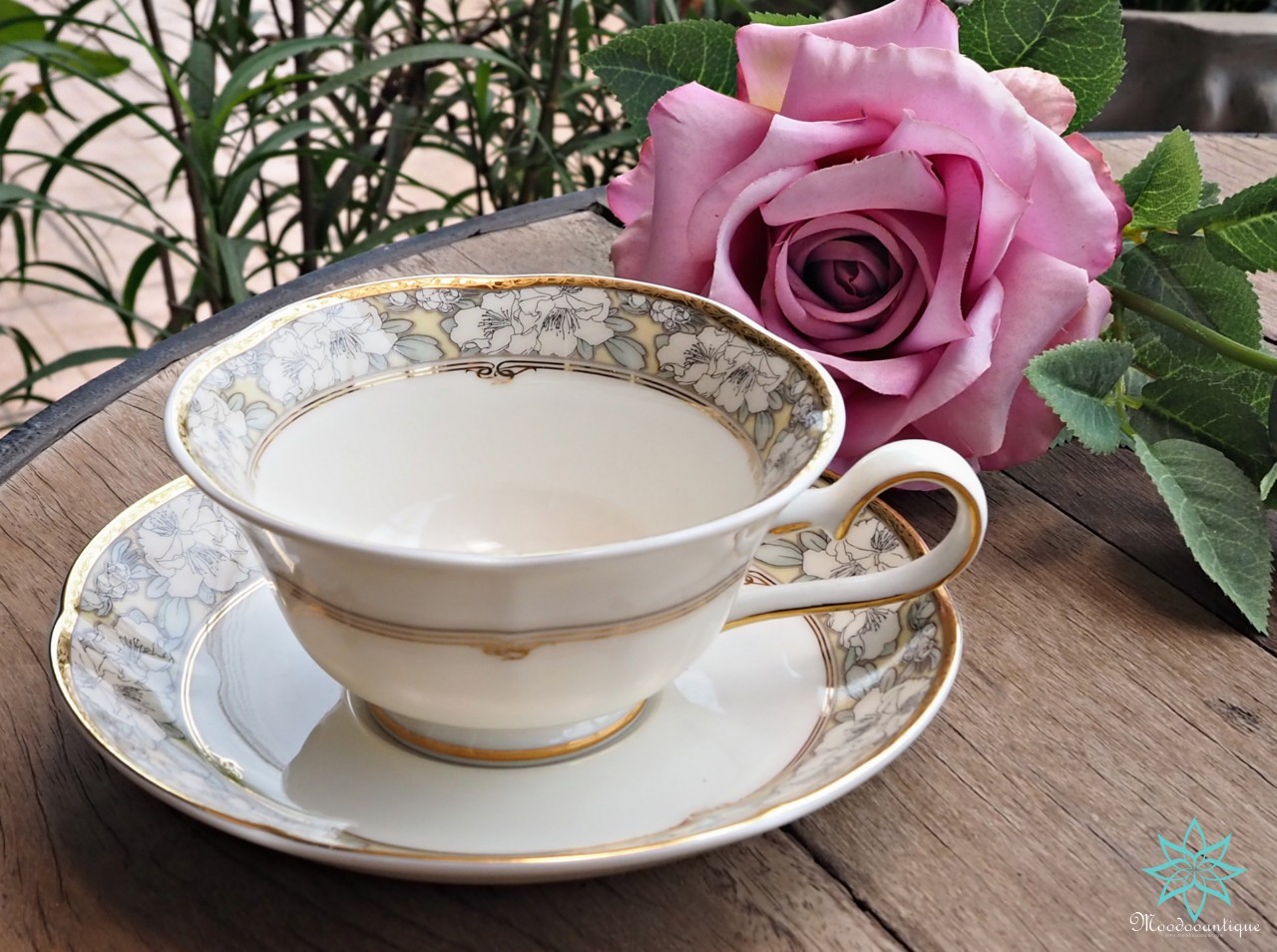 ชุดชากาแฟ Alphonse Mucha