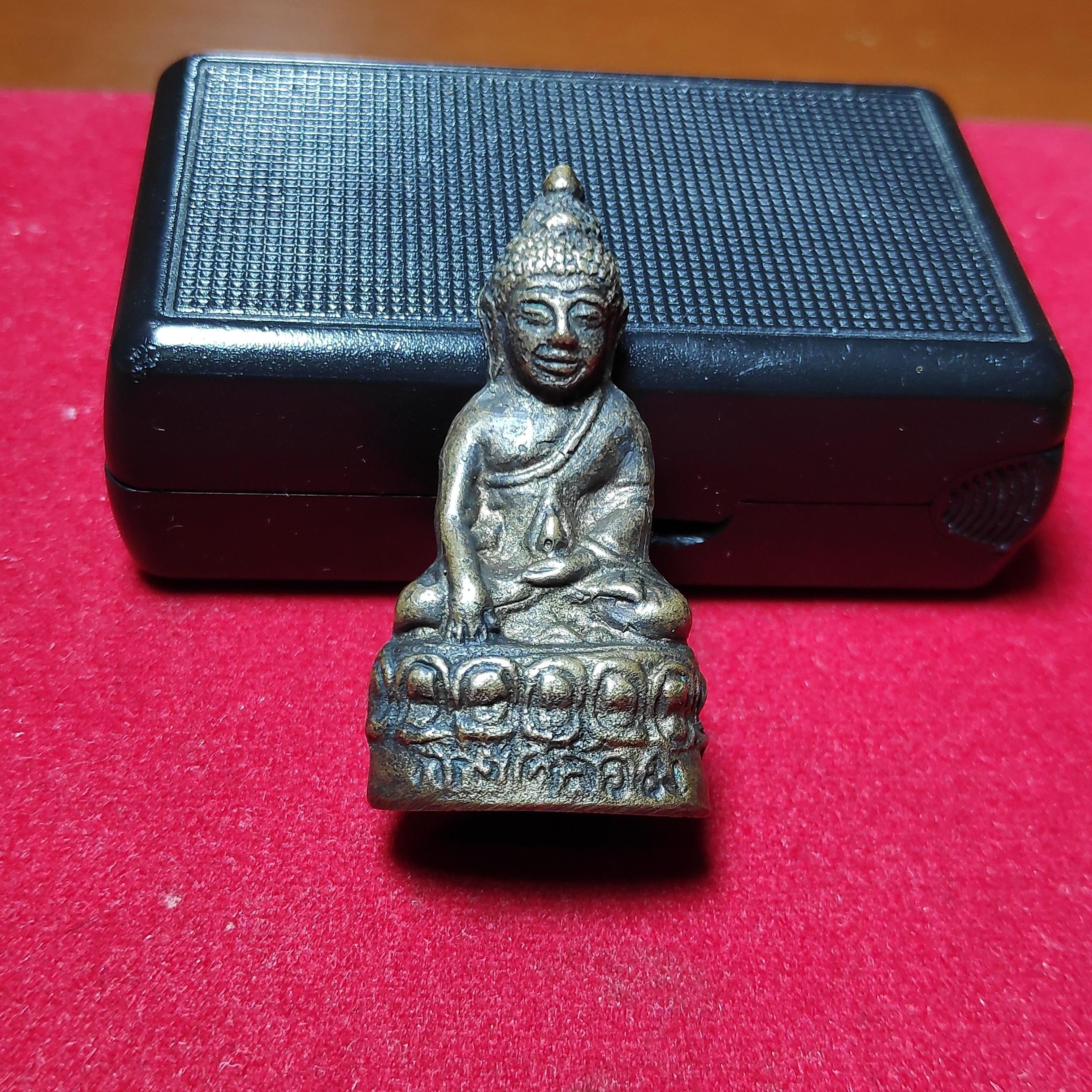 พระกริ่งไผ่ล้อมหลวงพ่อพูลวัดไผ่ล้อมปี2512