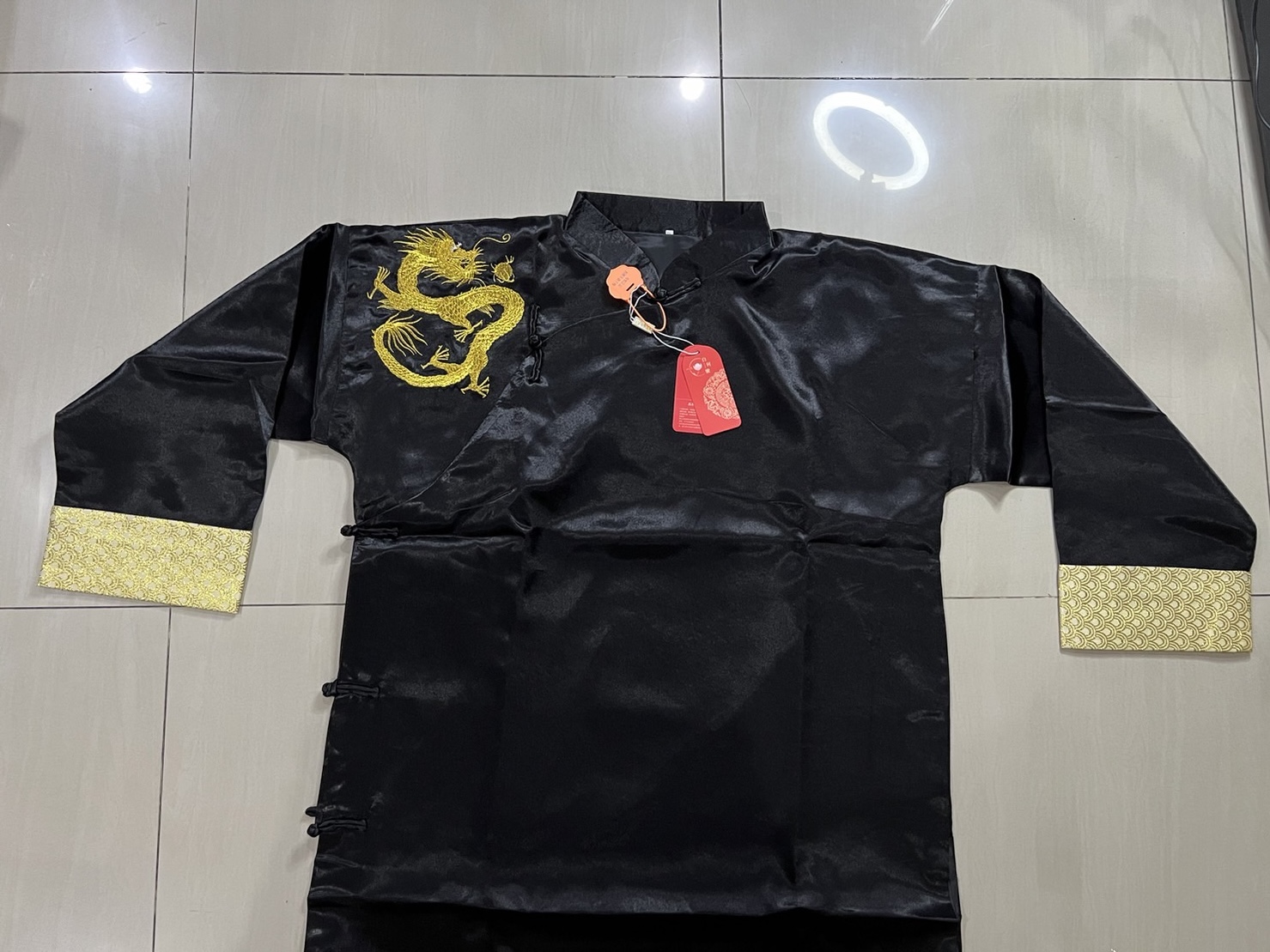 #ฉี่พ่าวดำ ลายปักมังกร ผ้าไหมจีน+โพลี รหัส FC 105