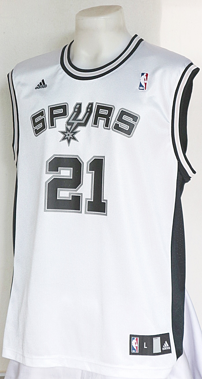 เสื้อบาสเกตบอล NBA San Antonio Spurs ของ Tim Duncan