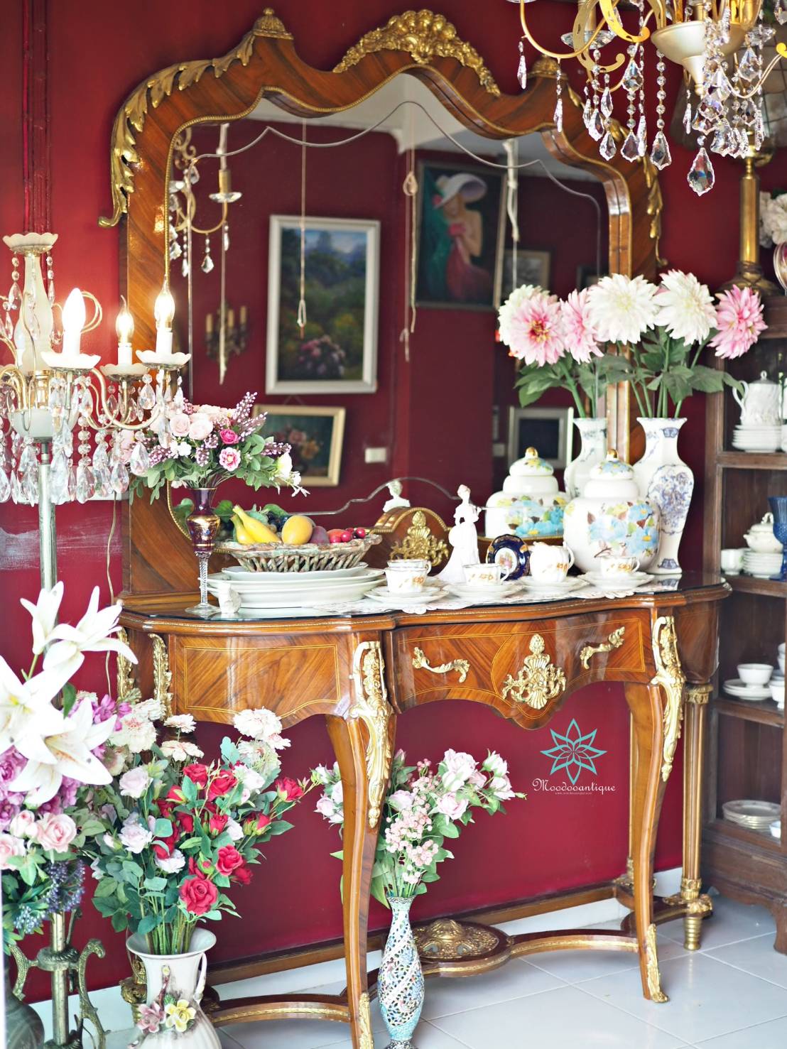 French dressers with mirror