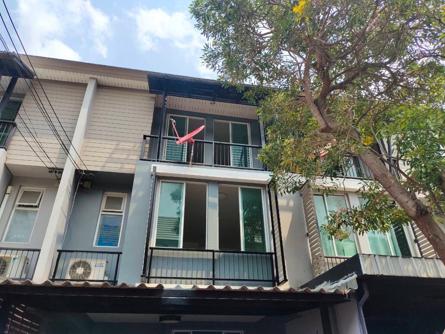 (MH0060) ให้เช่าทาวน์โฮม 3 ชั้น ม.อารียา เดลี่ เกษตร-นวมินทร์ เหมาะสำหรับพักอาศัย/ออฟฟิศ