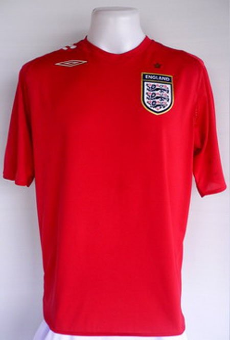เสื้อฟุตบอลทีมชาติอังกฤษ UMBRO ENGLAND 2006 ไซส์ XL รอบอก 44 นิ้ว