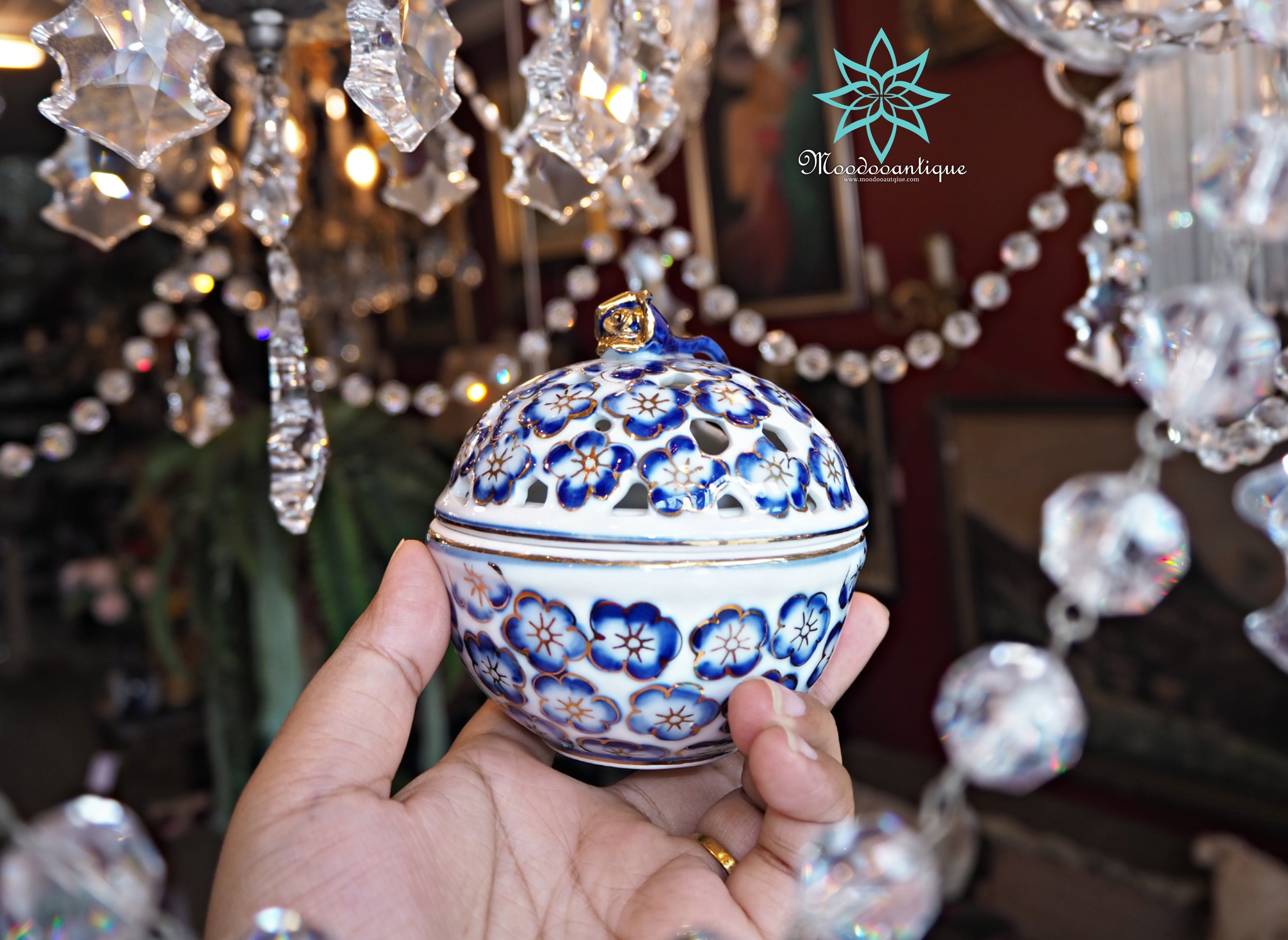 Royal porcelain blue & white