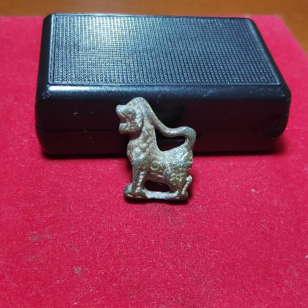 สิงห์คอยาวหลวงพ่อกวยเนื้อตะกั่วปี2521