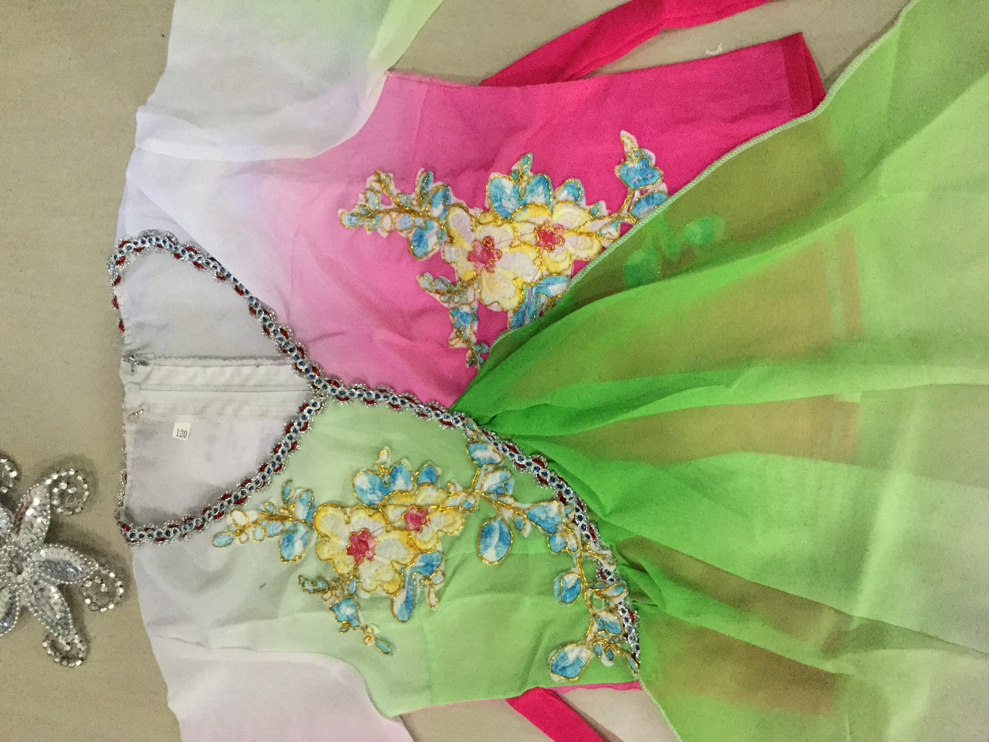 ชุดเต้นรำเด็กคลาสสิกสีชมพูเขียว รหัส PG 68 สินค้าพร้อมส่ง