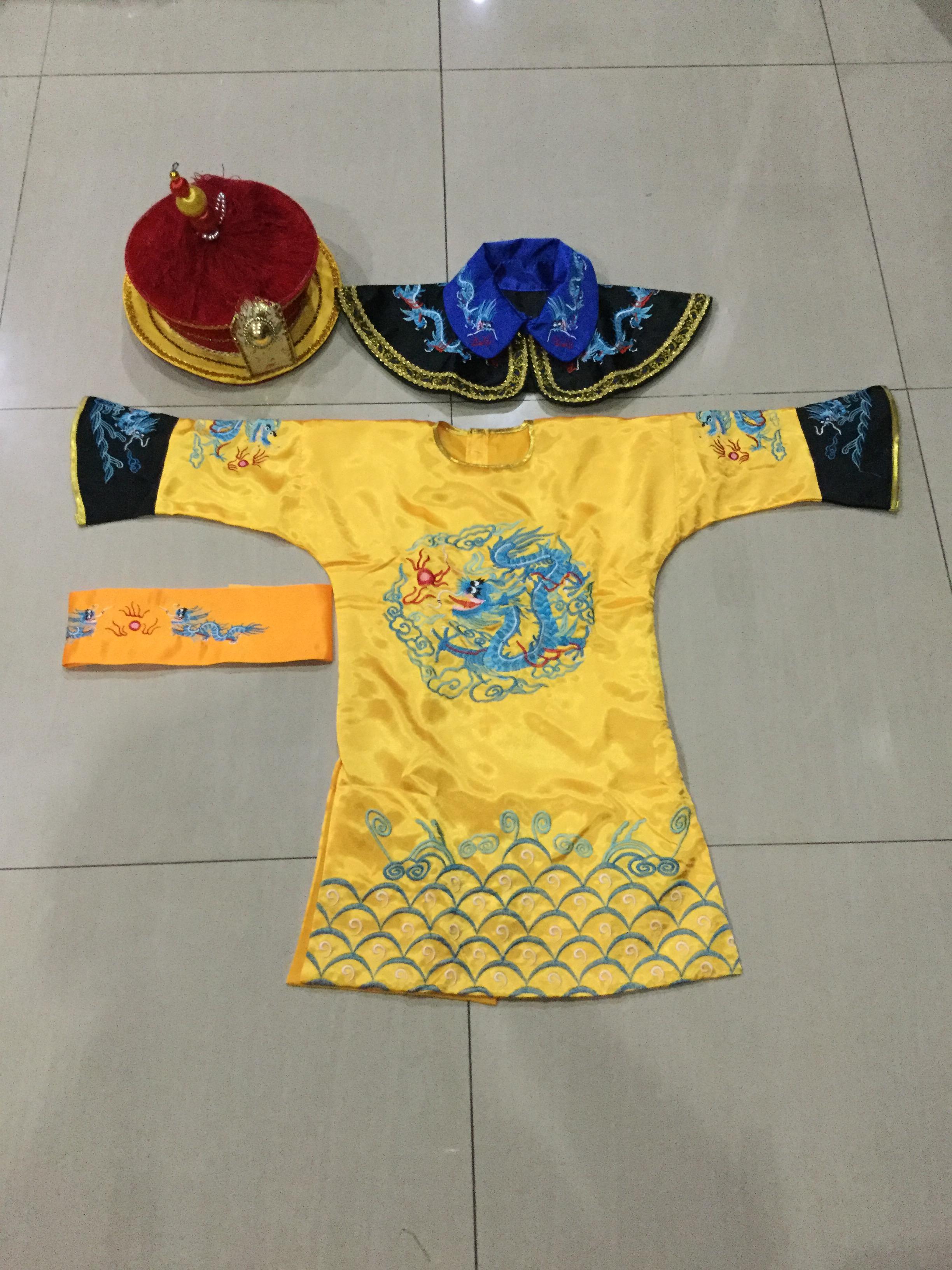 ชุดฮ่องเต้น้อย สีเหลืองลายปัก รหัสX135 สินค้าพร้อมส่ง
