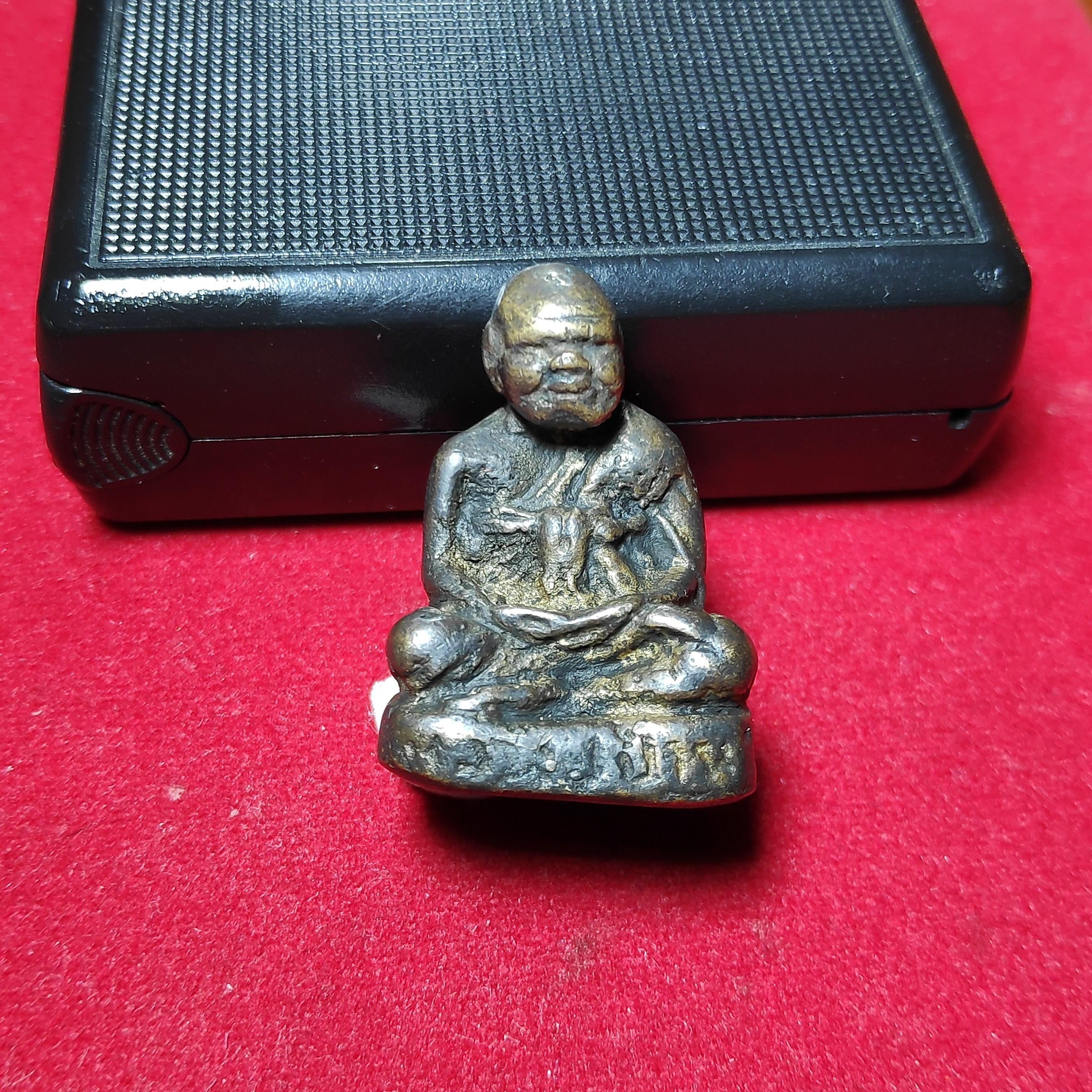 รูปหล่อโบราณหลวงพ่อปานวัดบางเหี้ยปี2485