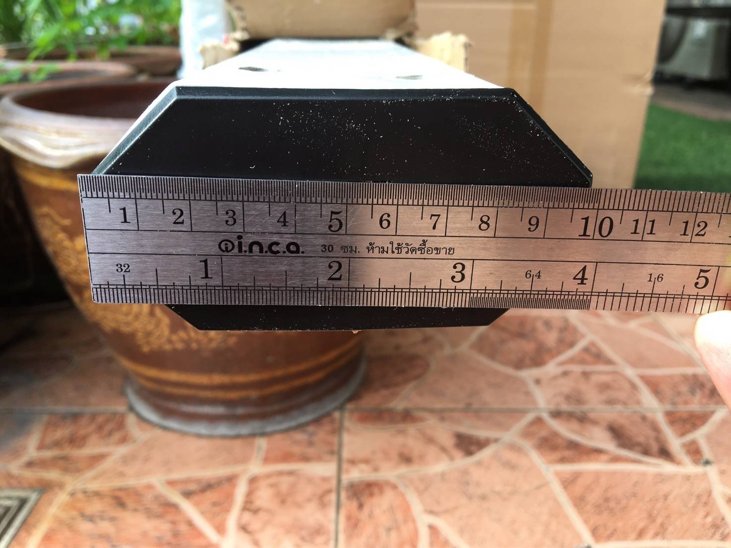 แขนไม้กั้นรถยนต์ ขนาด 4เมตร และ 6เมตร HIP รุ่น CMB /CMW เป็นไม้ยาวท่อนเดียว