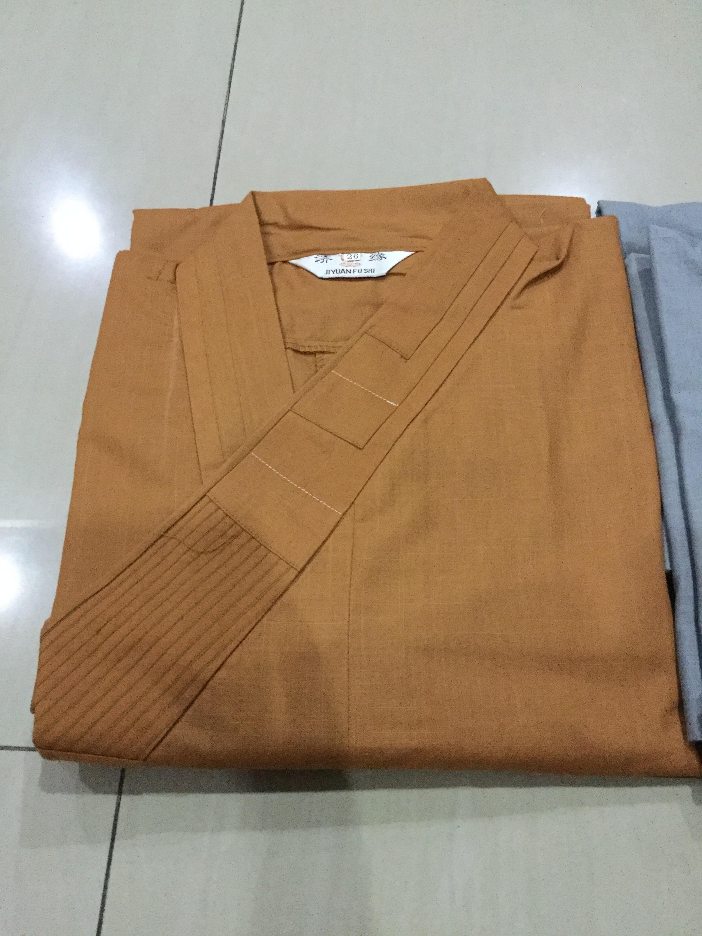 ชุดพระเส้าหลิน สีน้ำตาลผ้าฝ้าย. รหัส S 85 สินค้าพร้อมส่ง