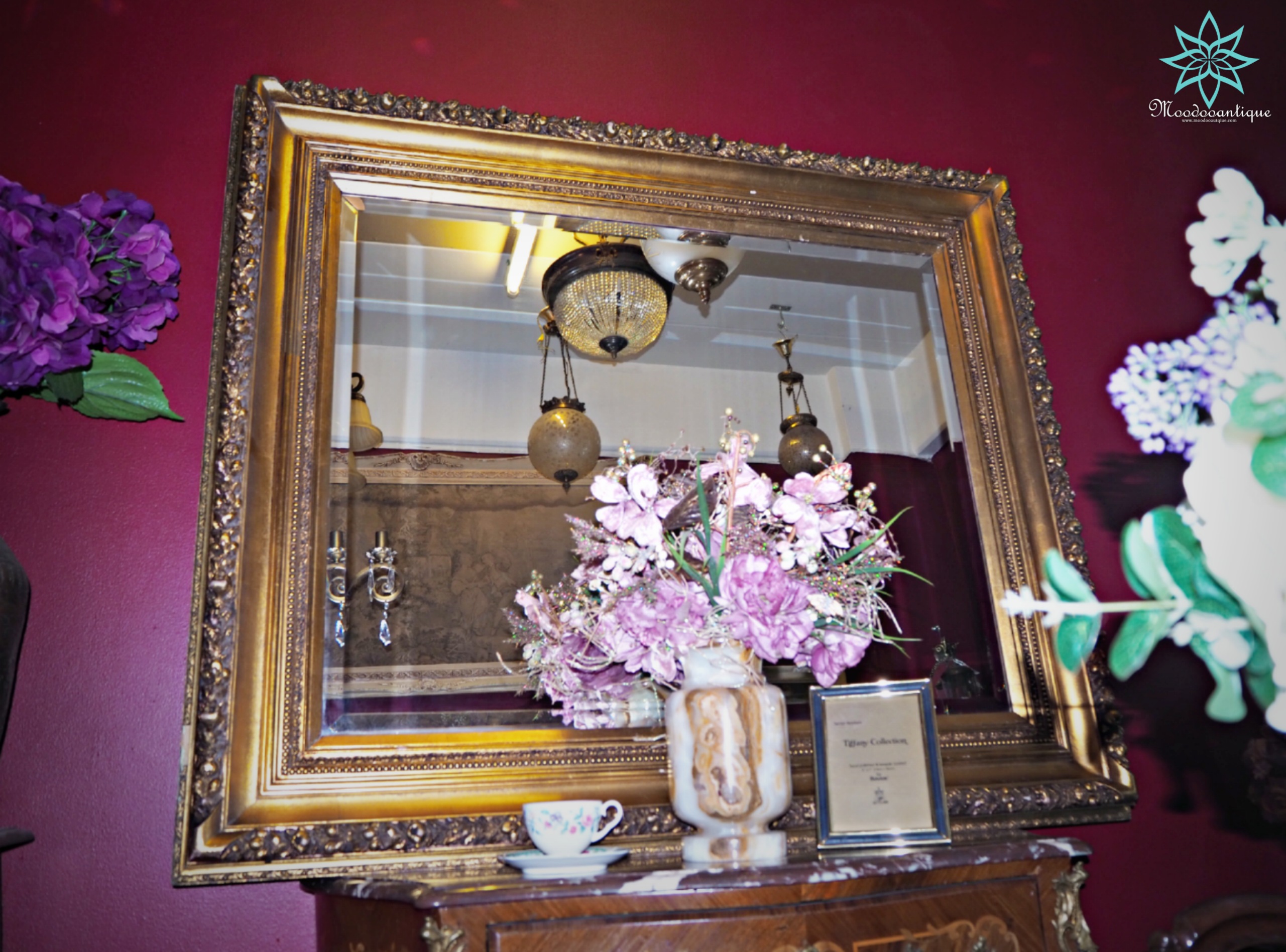 กรอบกระจกไม้แกะสลักสีทองงานฝรั่งเศส