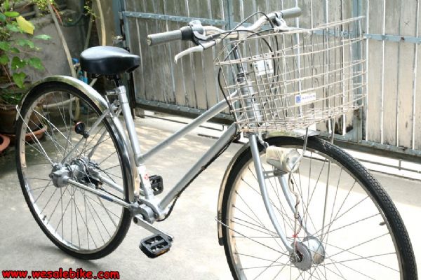 จักรยานแม่บ้าน ใช้เพลา Maruishi ล้อ27นิ้ว ตัวถังอลูมิเนียม ดุมหน้าไฟ เกียร์ดุม3เกียร์ ตระกร้า/บังโคลนสแตนเลส