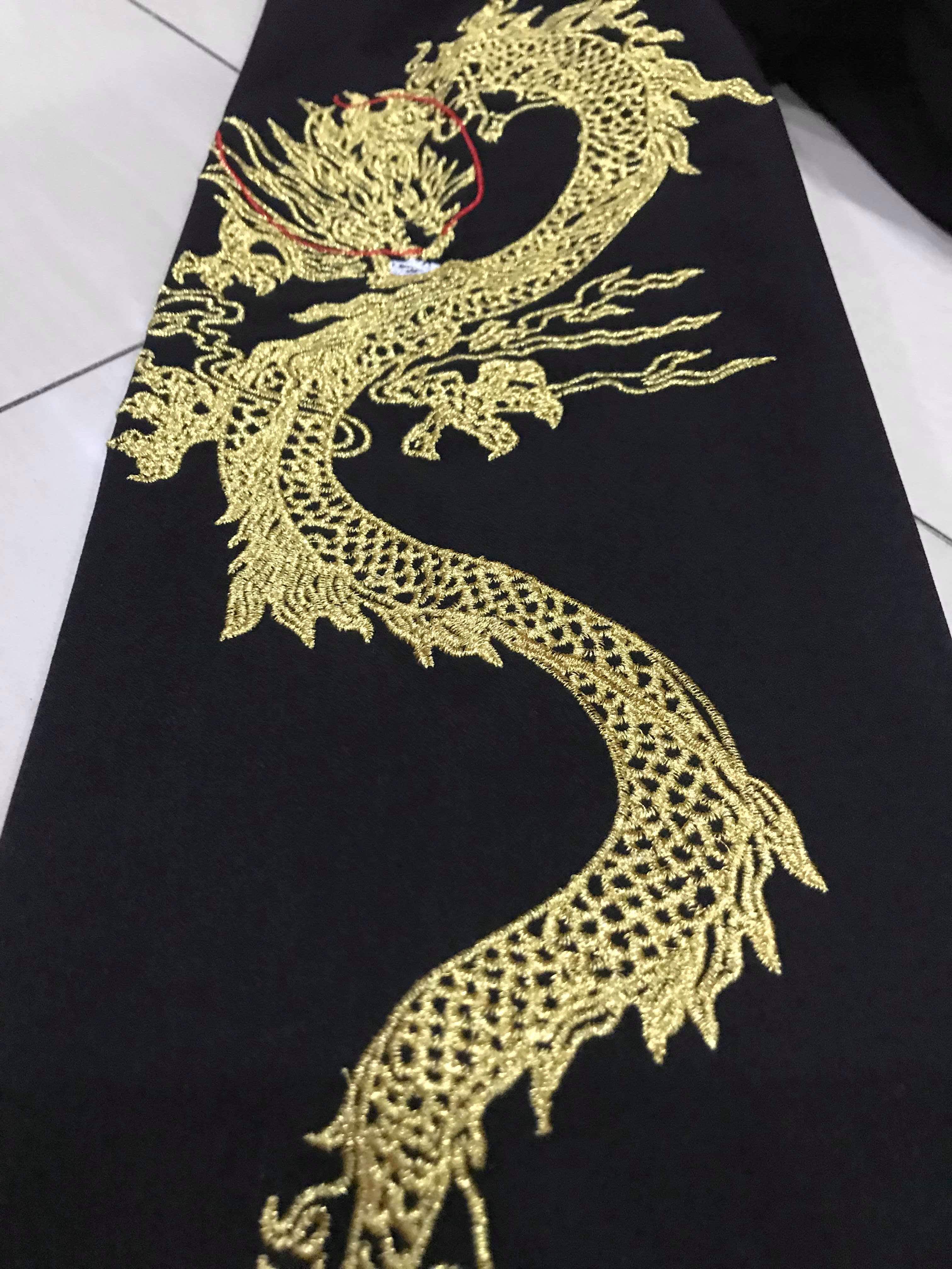 เสื้อจีนชายสีดำลายปักมังกรทอง รหัส JK130 สินค้าพร้อมส่ง