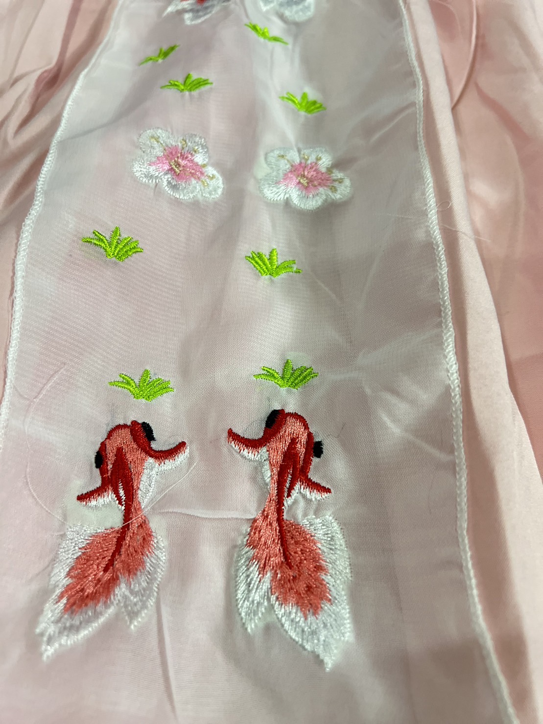 ชุดจีนหญิงฮั่น สีแดง+ชมพู ลายปักรูปปลา รหัส EL 60 สินค้าพร้อมส่ง