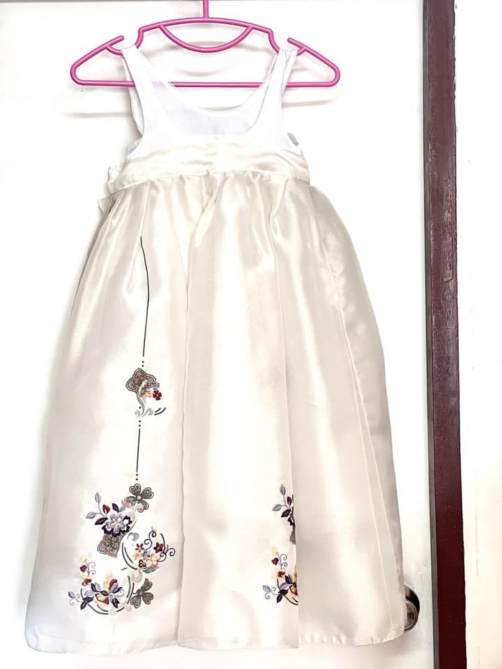 #เช่าชุดฮันบก สาวน้อย ไซด์ 110