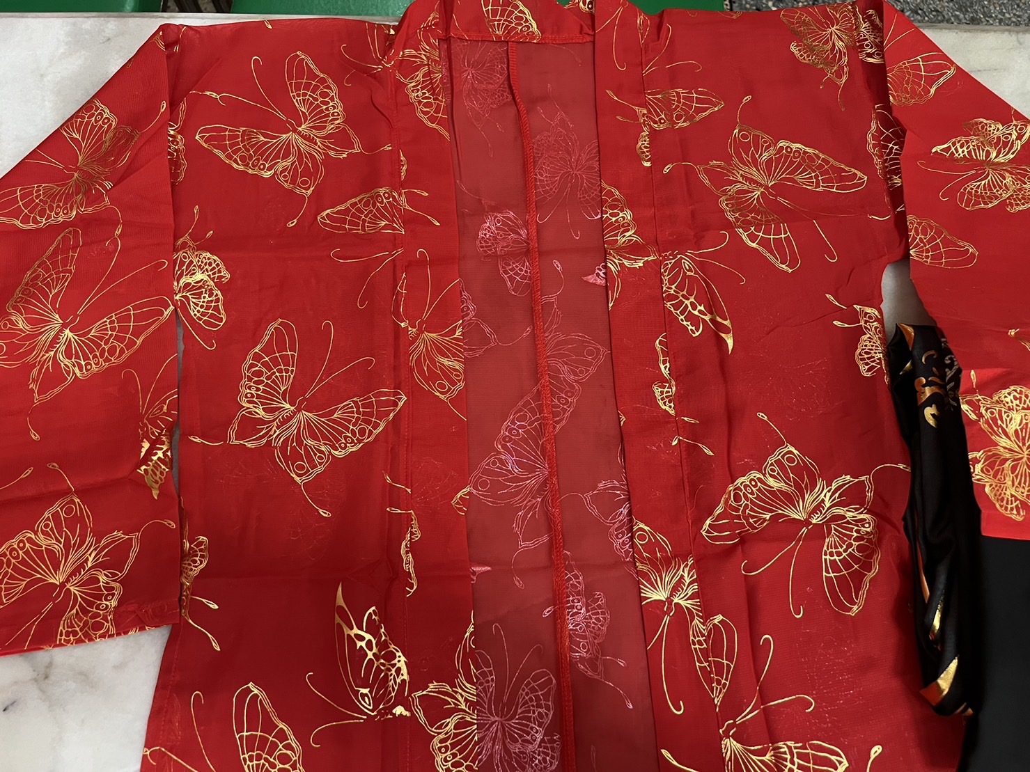 ชุดจีนหญิงฮั่น สีแดง+ดำ เช่า 550 มัดจำ 700