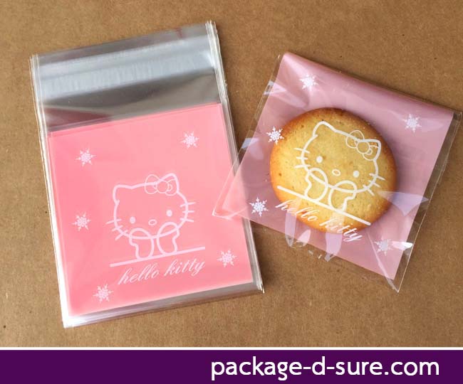 ล้างสต็อก//ถุงคุกกี้ แถบกาว 7x7 ลาย Hello Kitty พื้นสีทอง แพ็ค 100 ใบ