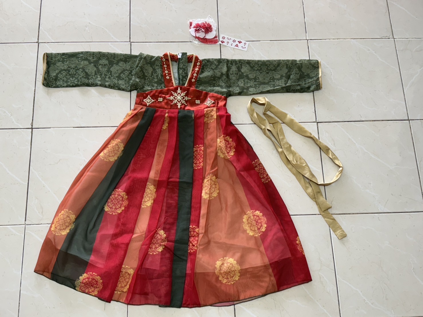 ชุดฮั่นฝู สึแดงเขียว รหัส #415