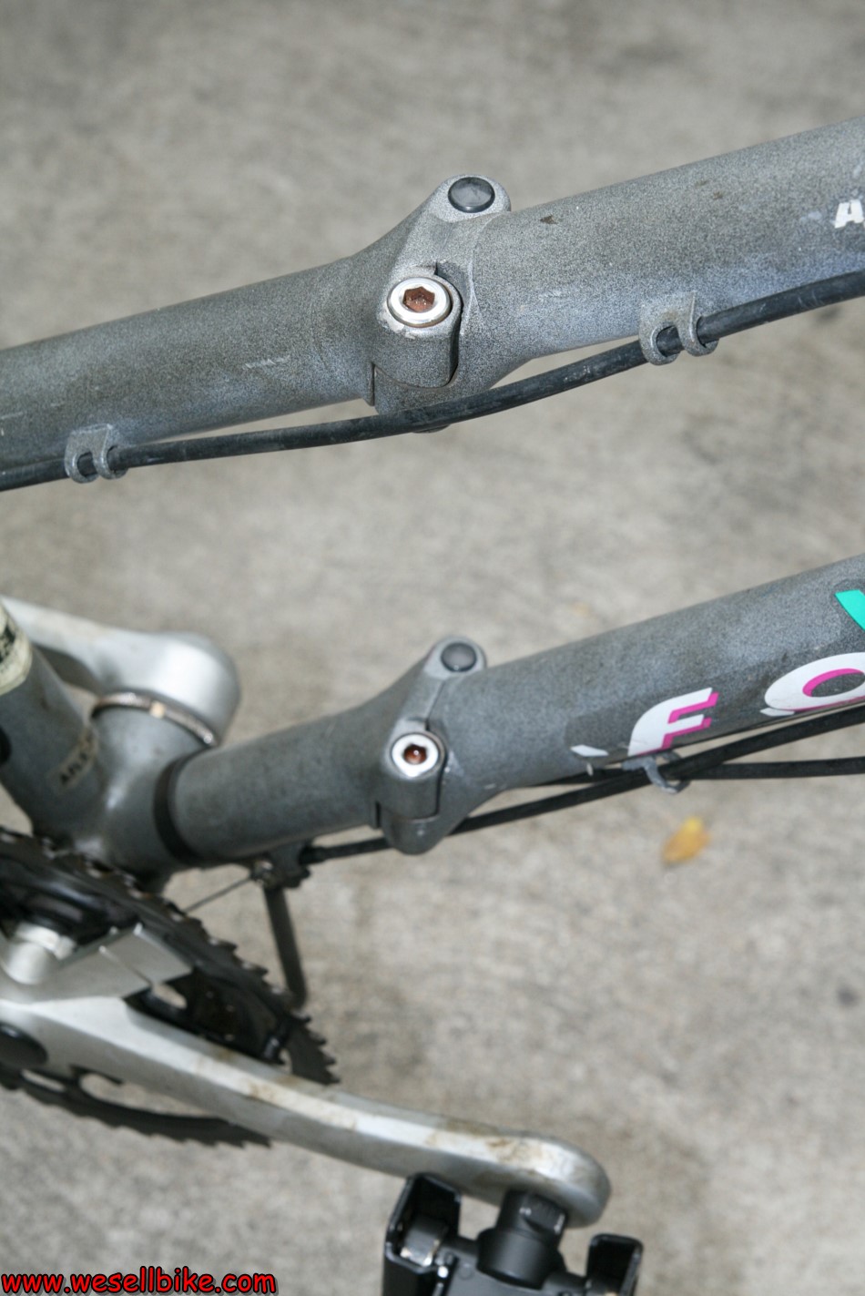 จักรยานพับ Miyata ล้อ700C สีเทาระเบิด