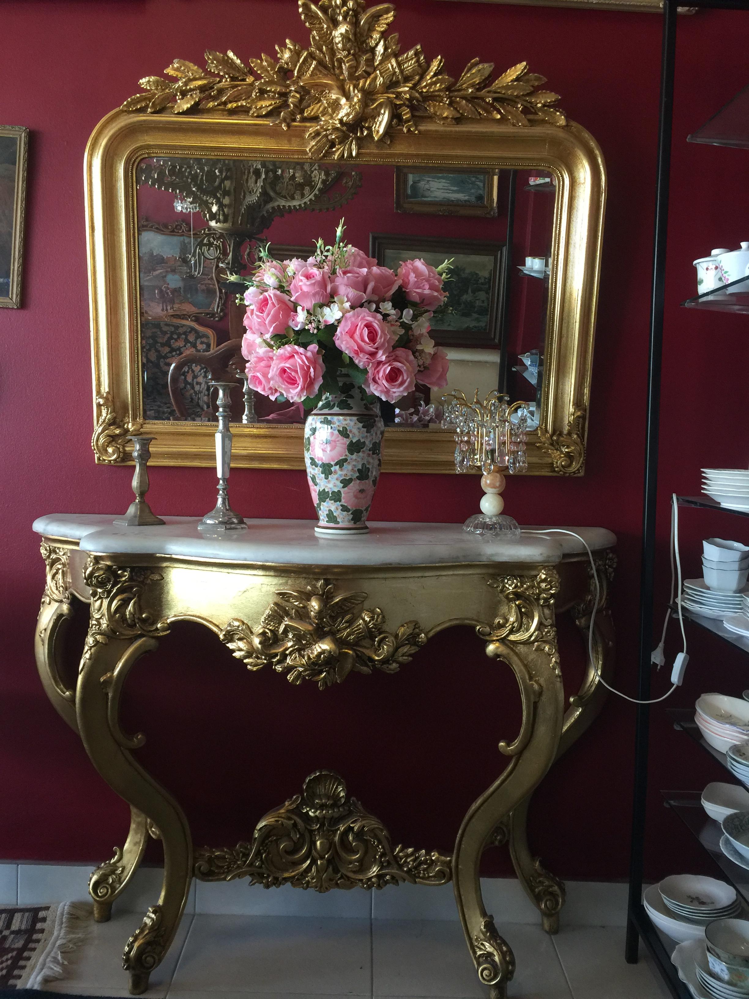 Console ไม้แกะสลักสีทองงานฝรั่งเศส