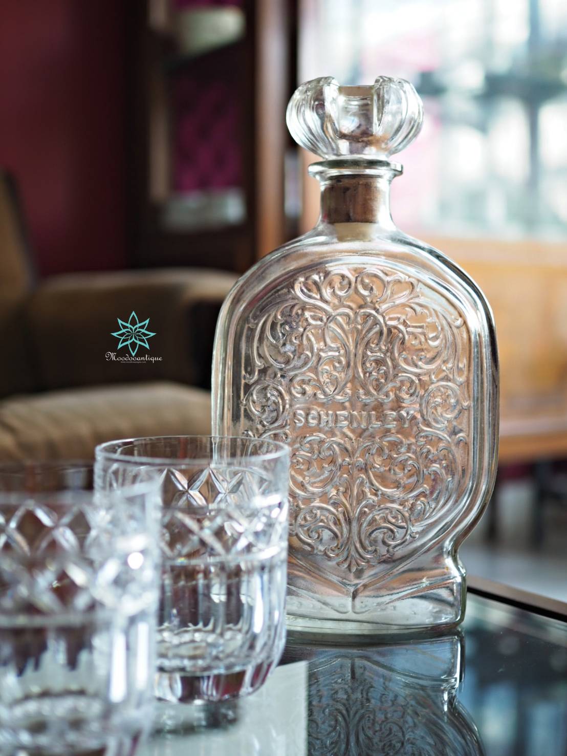 1953 Schenley Whiskey Embossed Glass Bottle Decanter With Cork Top